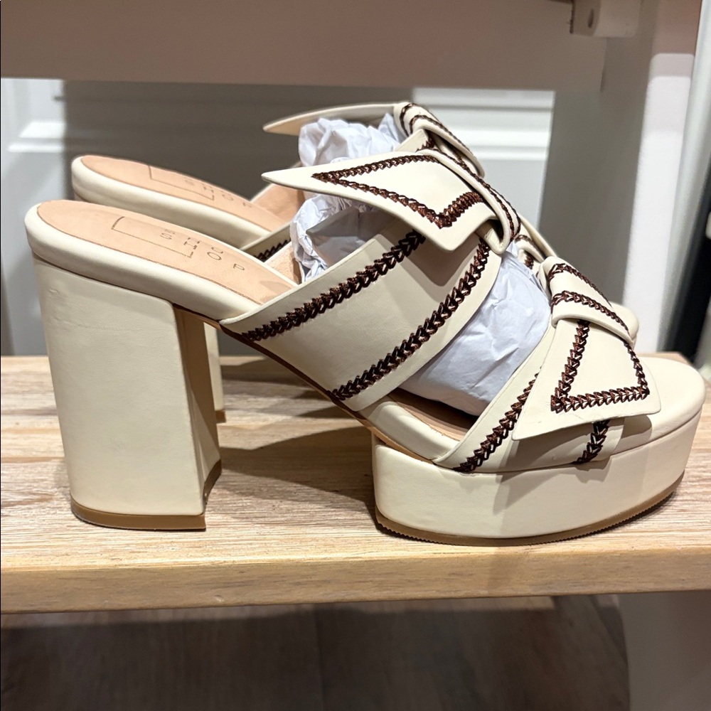 ShuShop Cream and Brown Women's Platform Sandals - Picture 4 of 8